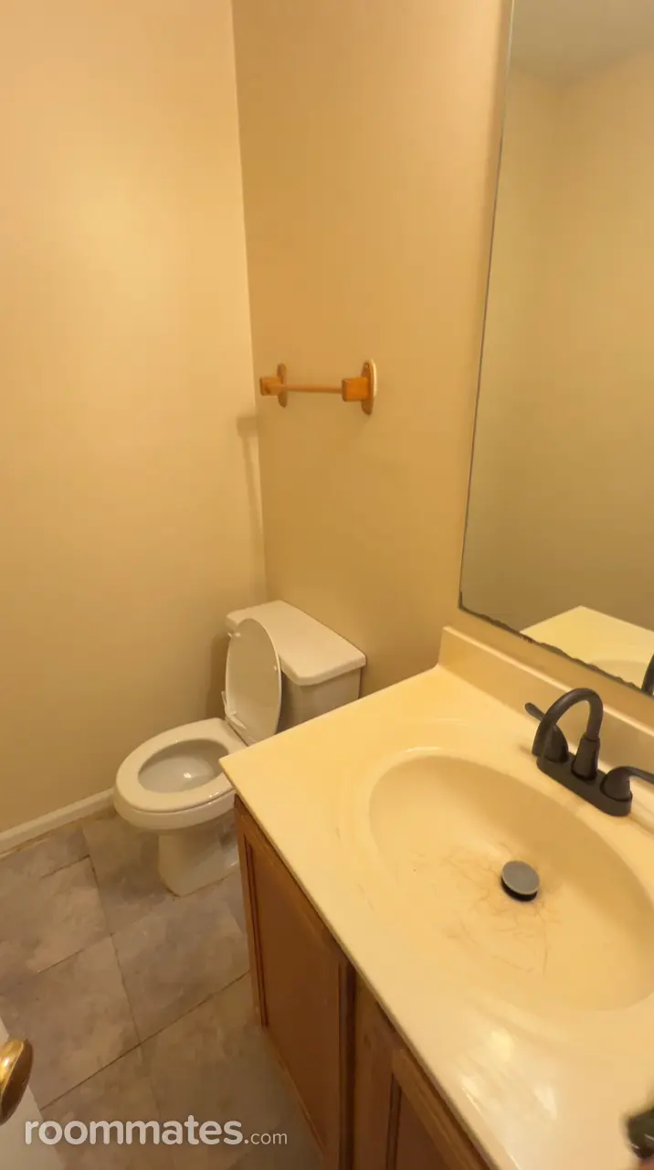 Profile photo 1 of 11