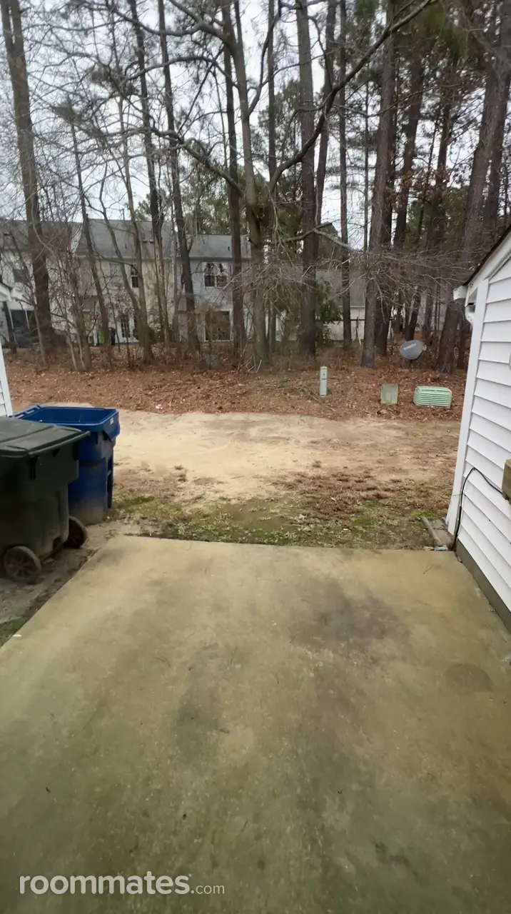 Profile photo 4 of 11