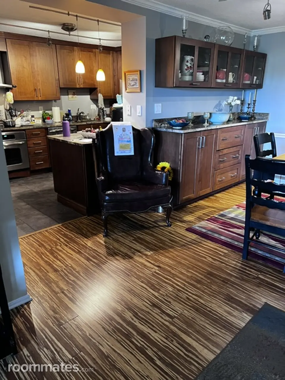 Profile photo 2 of 11