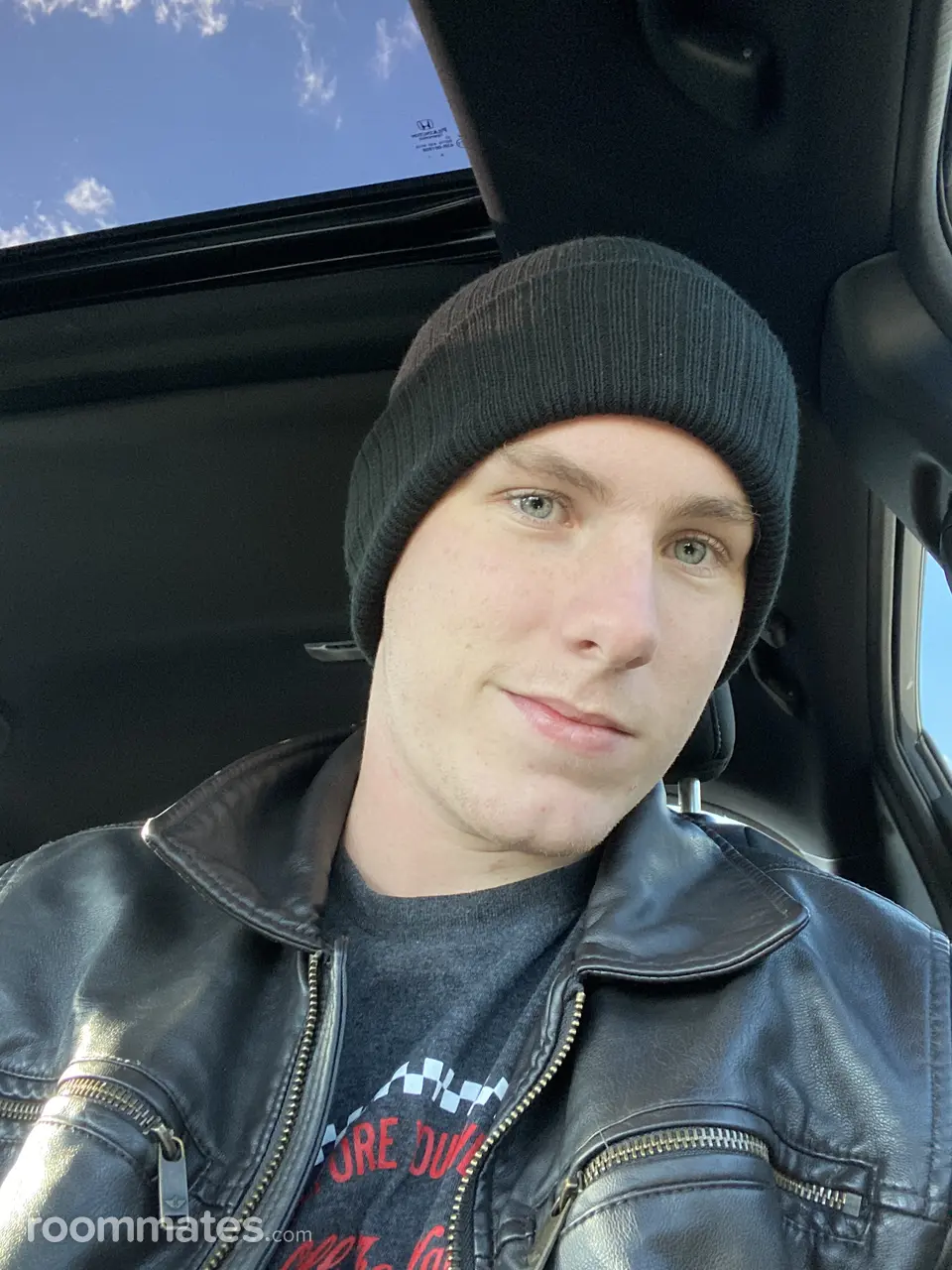 Profile photo 1 of 1