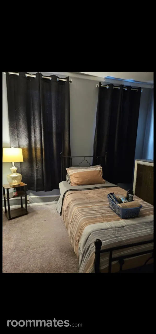 Profile photo 1 of 5