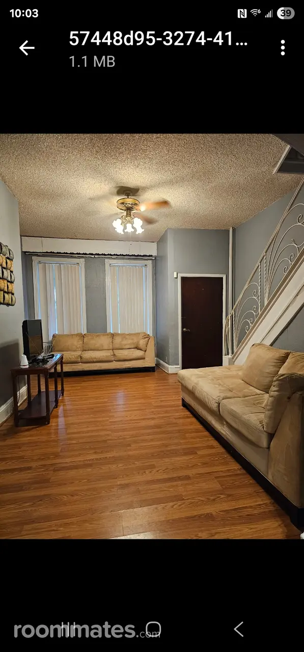 Profile photo 4 of 5