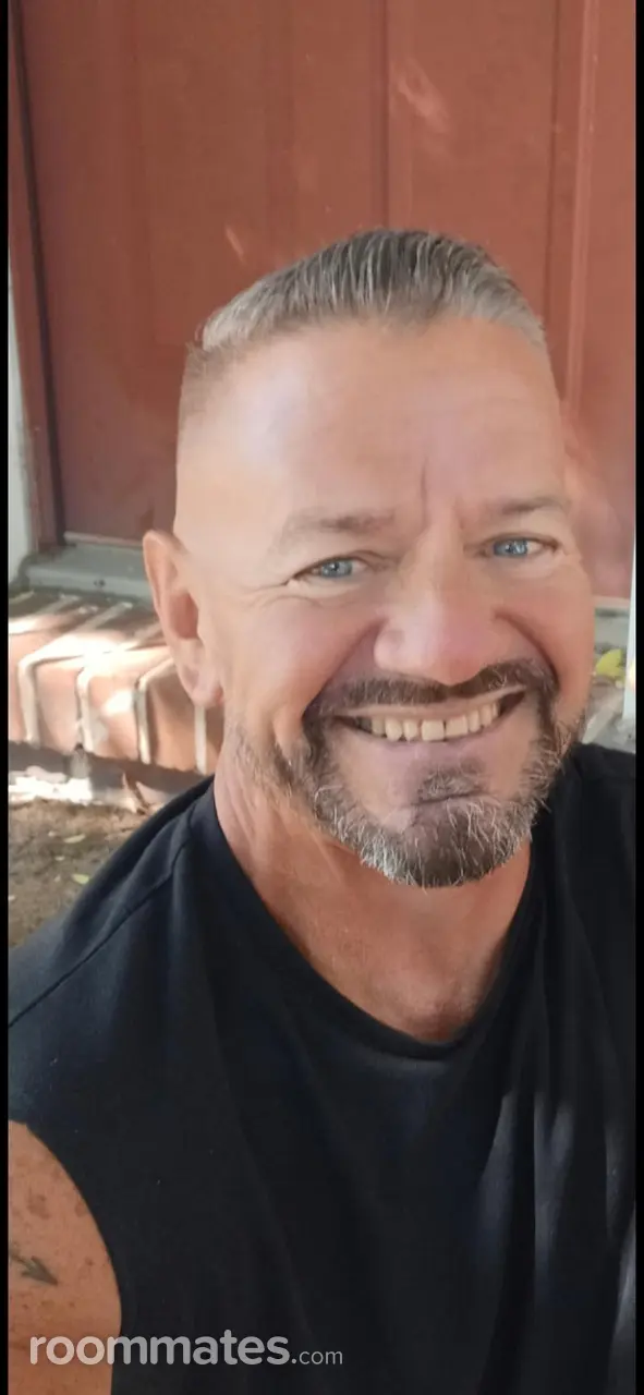 Profile photo 1 of 7