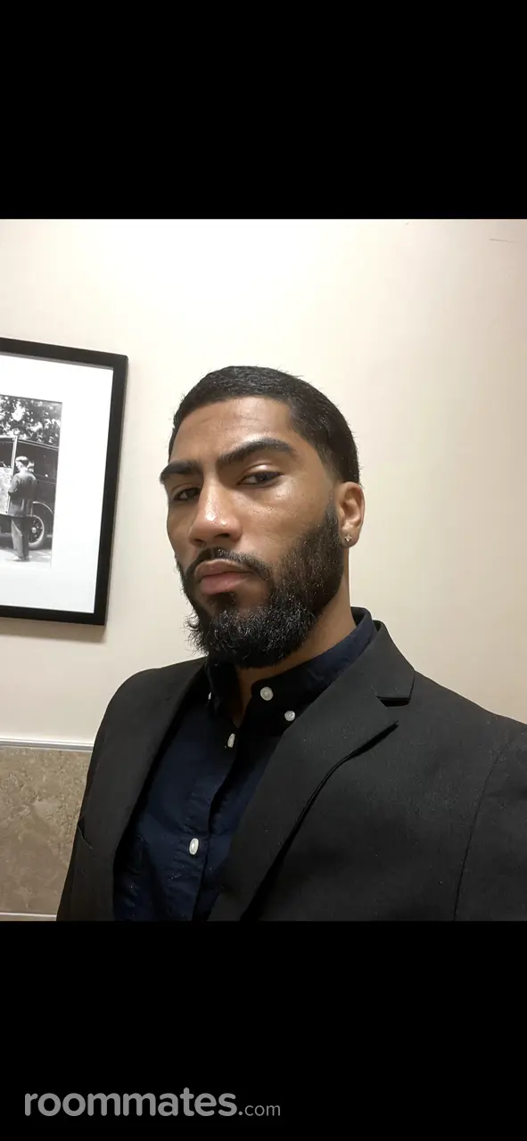 Profile photo 1 of 1