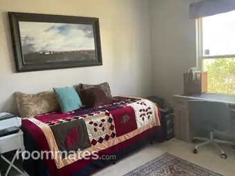 Room for rent in Asheville, NC $750, house