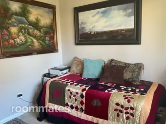 Room for rent in Asheville, NC $750, house