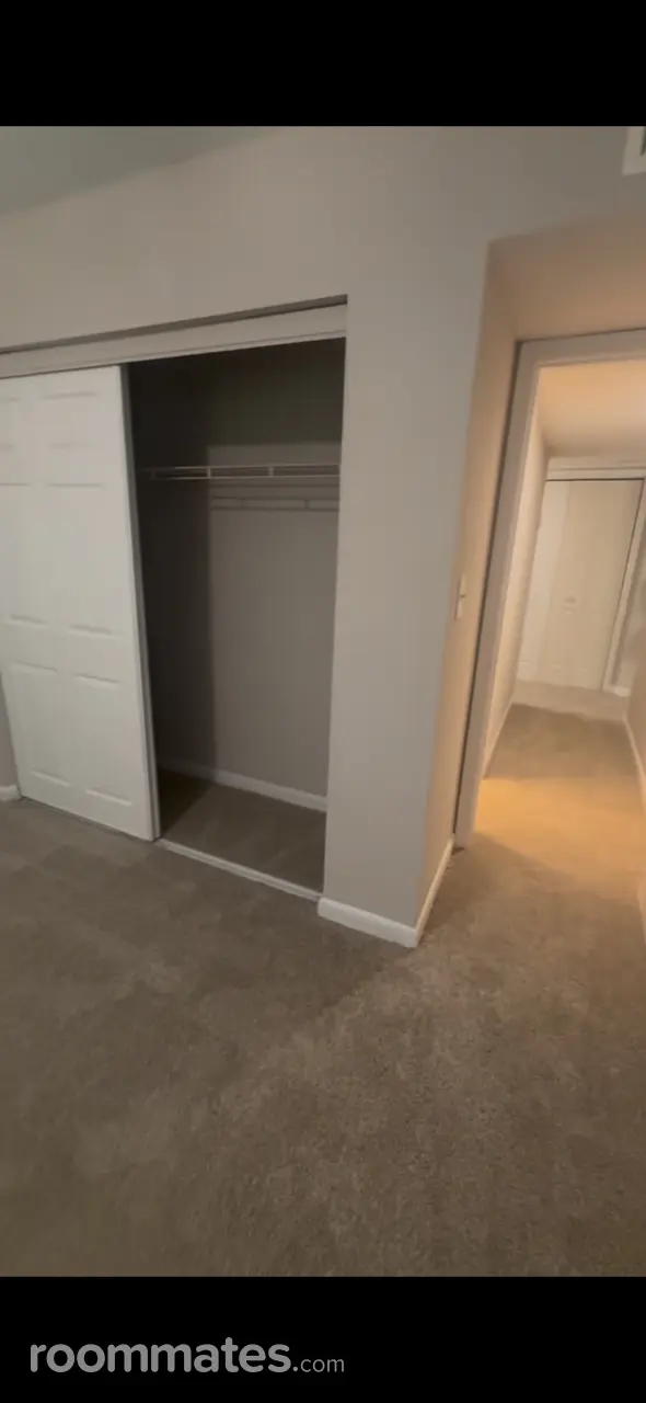 Profile photo 5 of 8