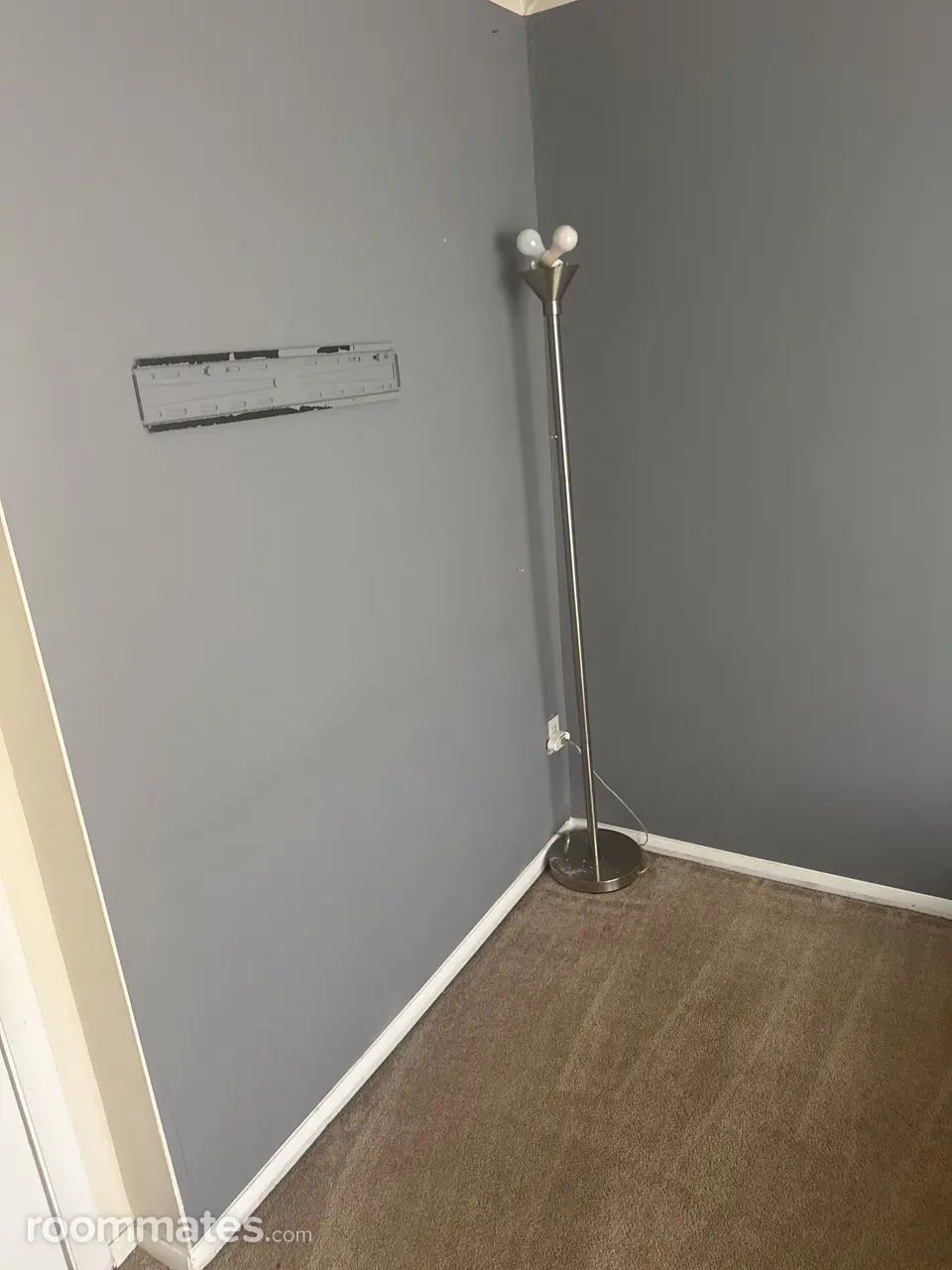 Profile photo 3 of 7