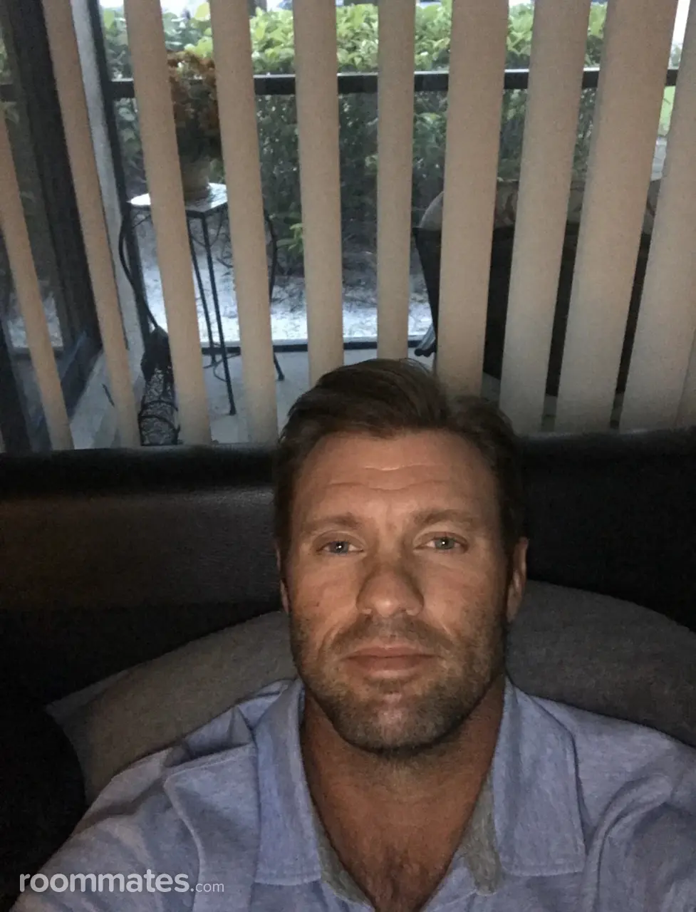 Profile photo 1 of 1