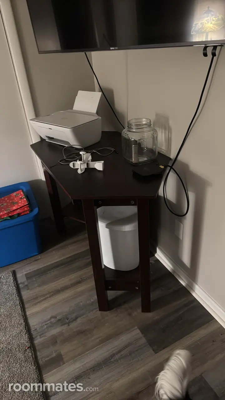 Profile photo 4 of 6