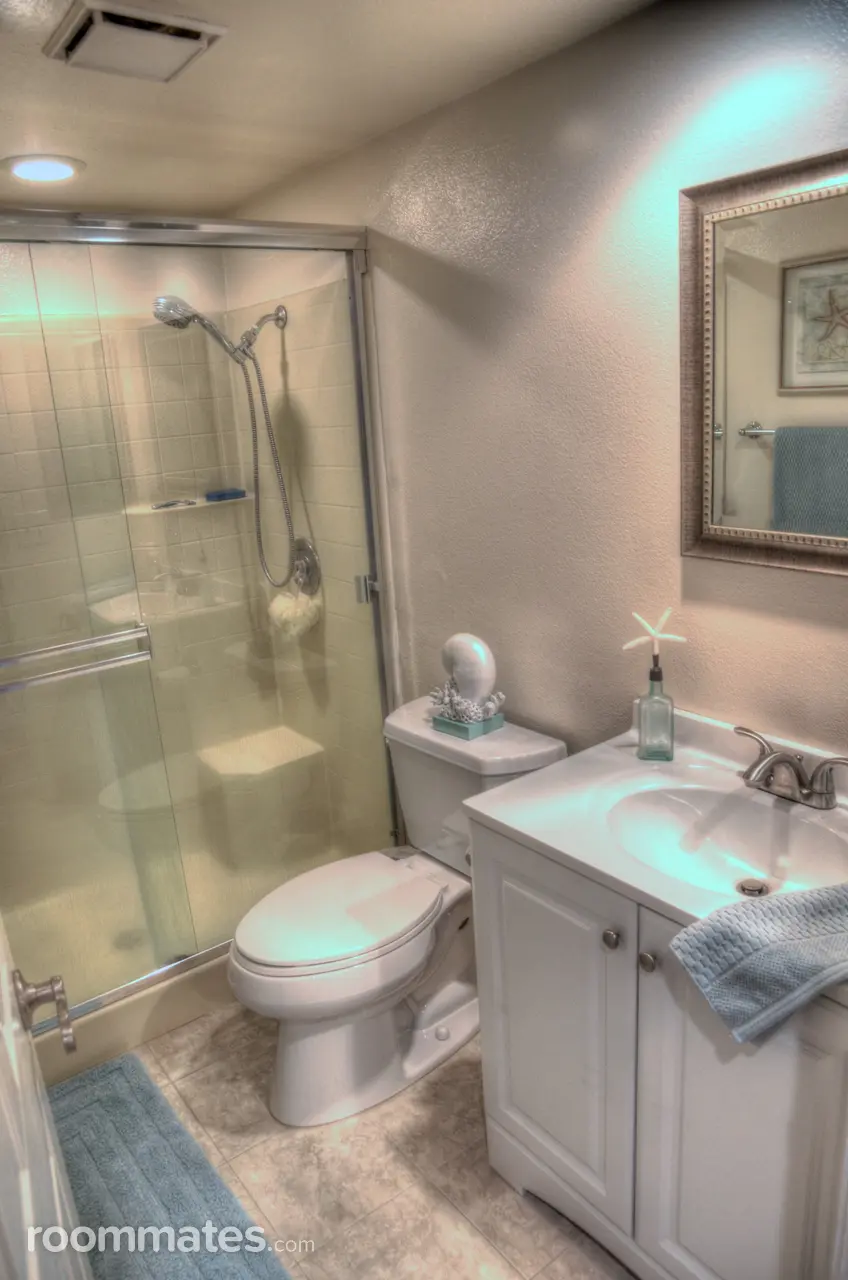 Profile photo 6 of 8