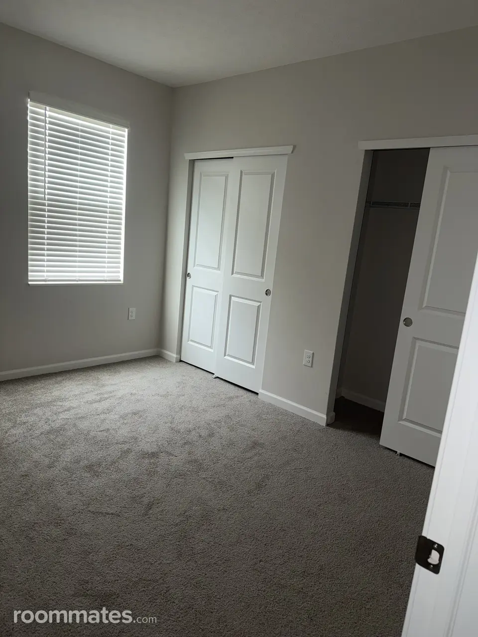 Profile photo 5 of 6