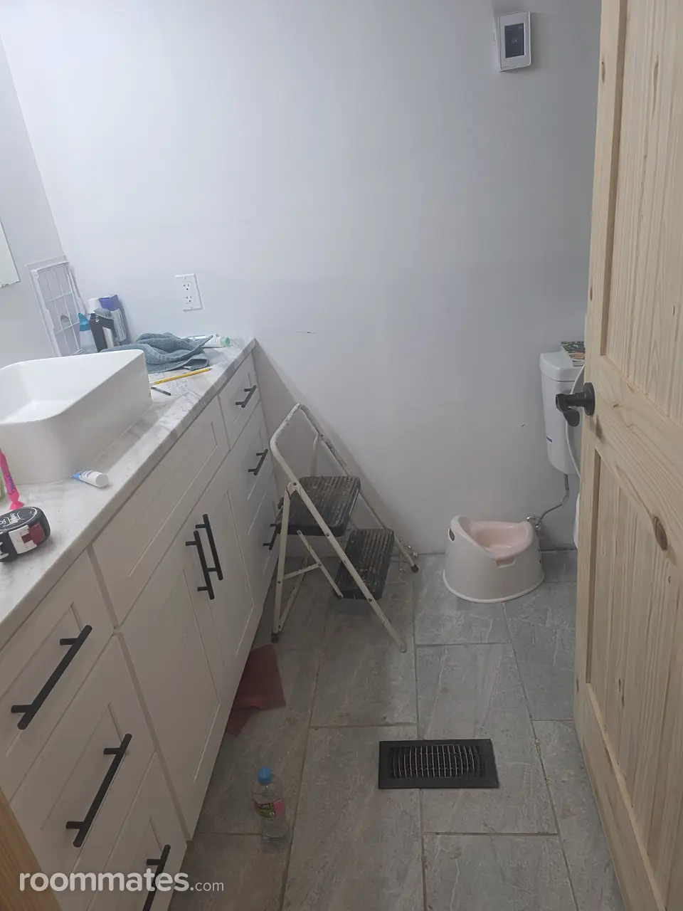 Profile photo 3 of 6