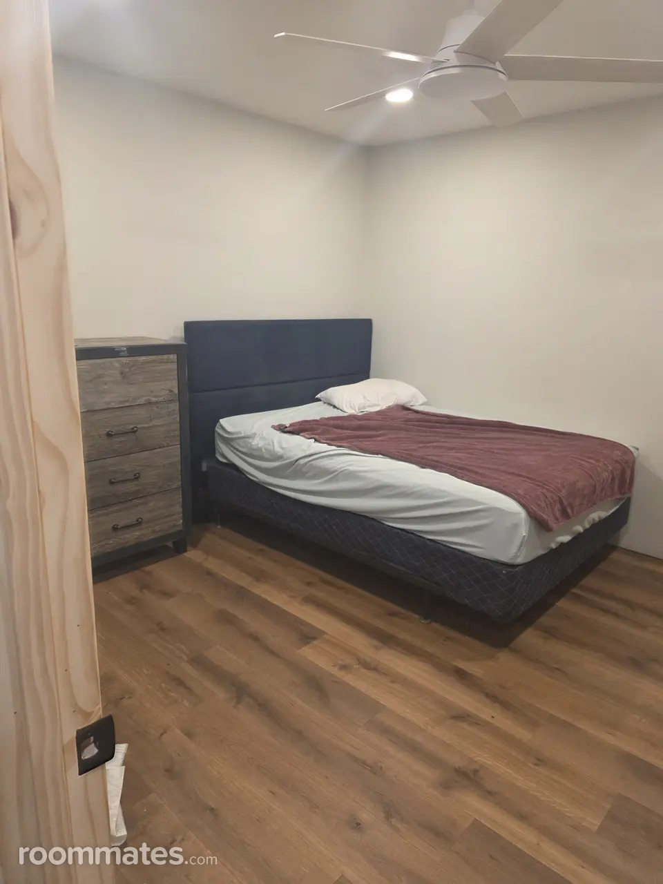 Profile photo 1 of 6