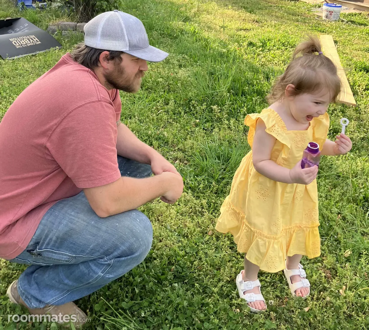 Profile photo 6 of 6