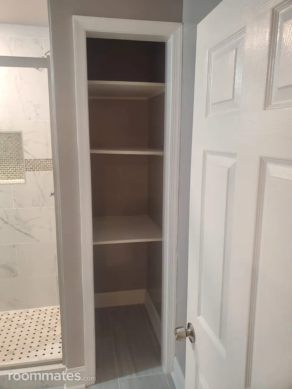 Profile photo 3 of 11