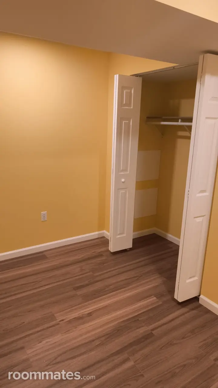 Profile photo 7 of 11