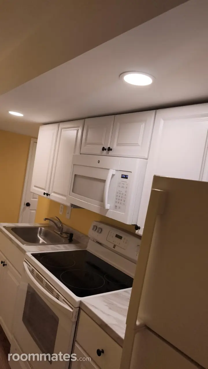 Profile photo 5 of 11