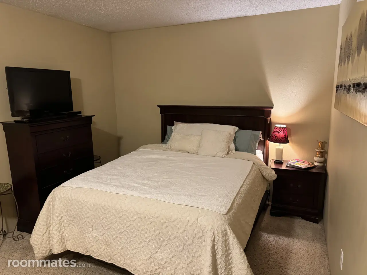 Profile photo 7 of 11