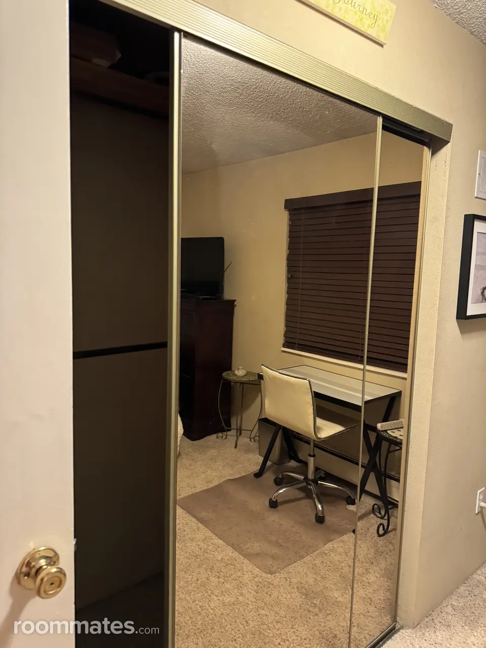 Profile photo 8 of 11