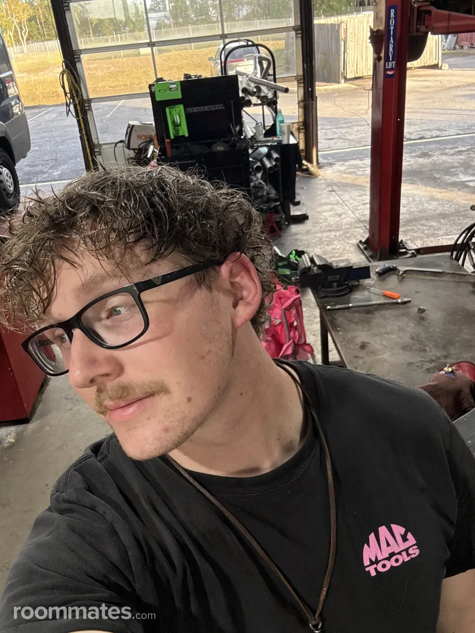 Profile photo 1 of 1