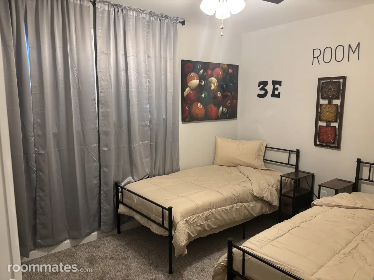 Profile photo 3 of 11