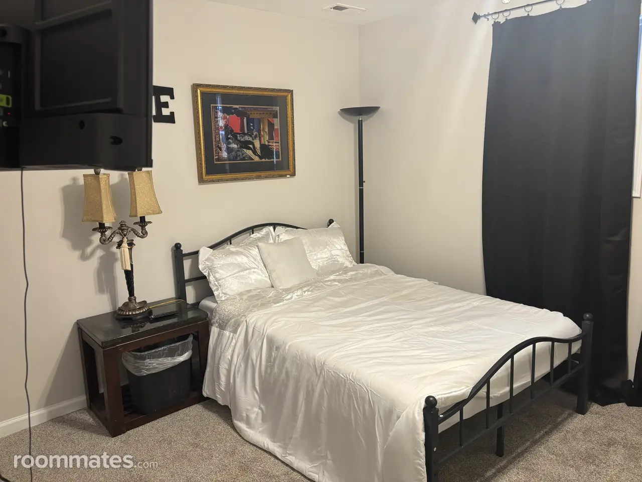 Profile photo 4 of 11