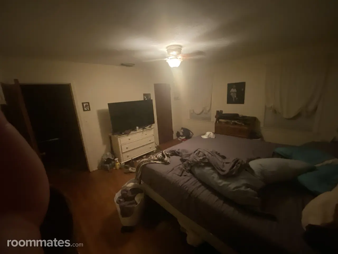 Profile photo 2 of 3