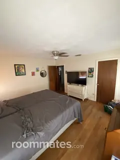 Room for rent in Jacksonville, FL $690, house