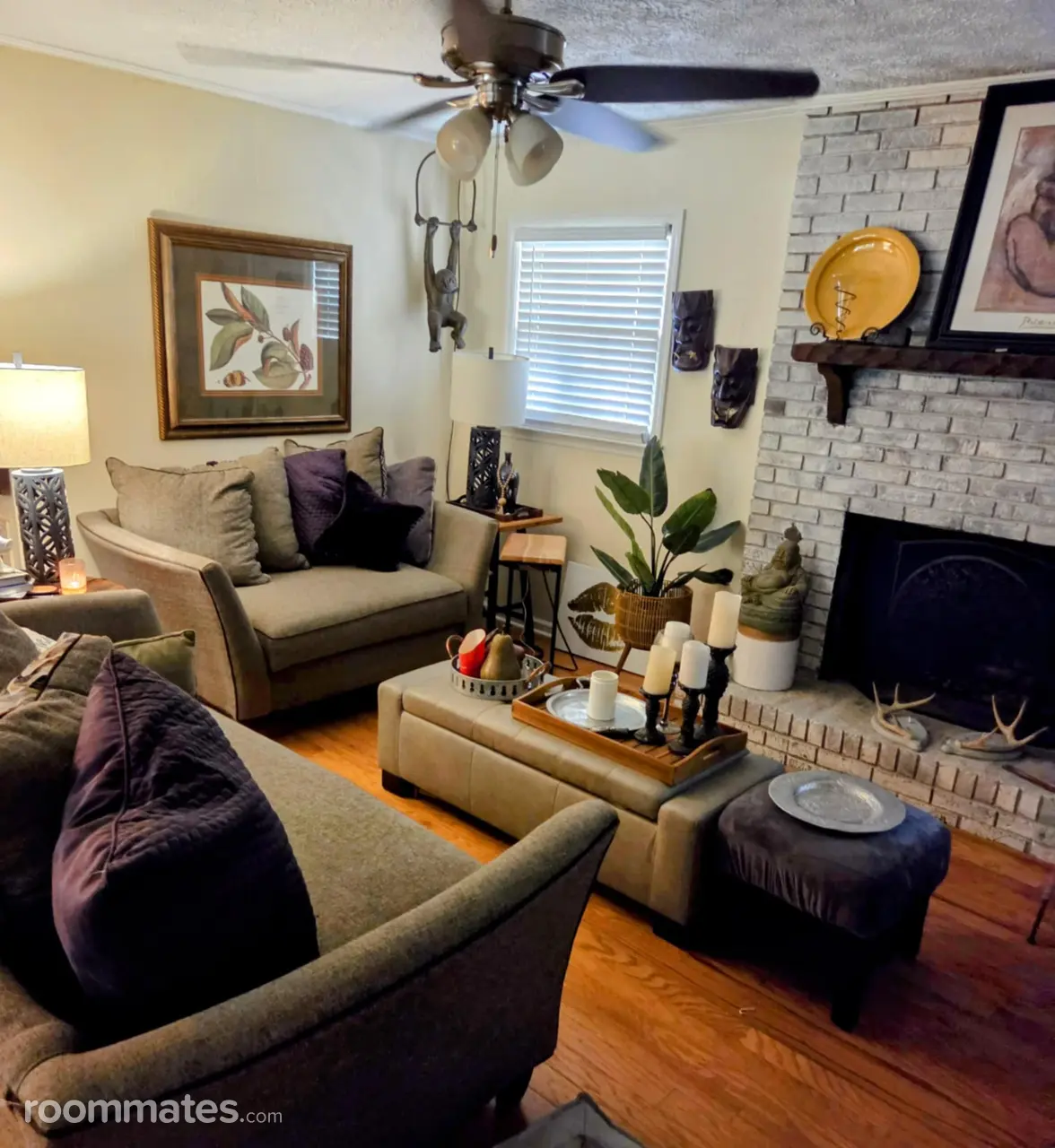 Profile photo 3 of 12