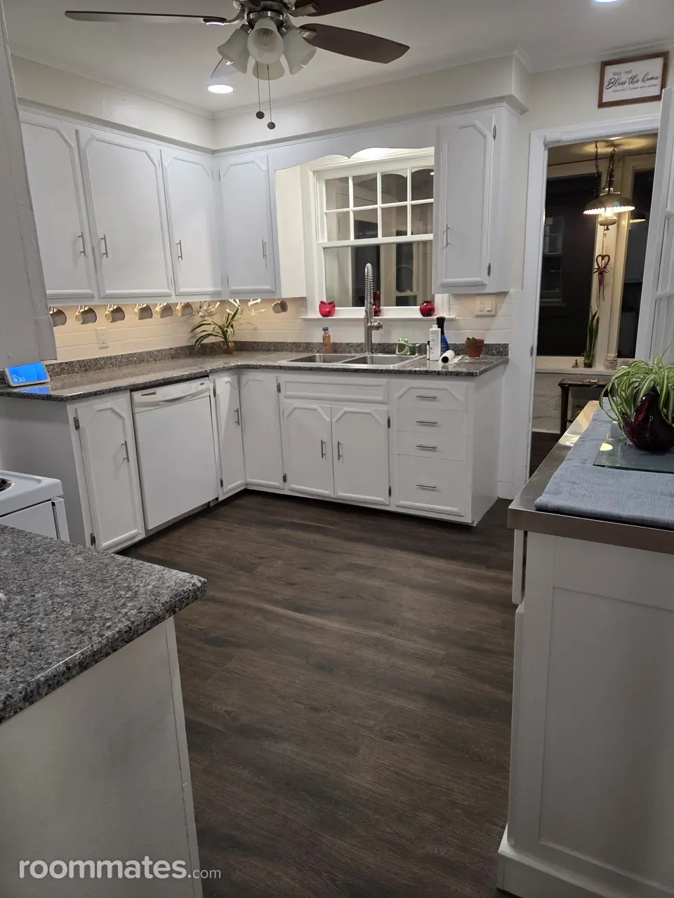 Profile photo 5 of 11