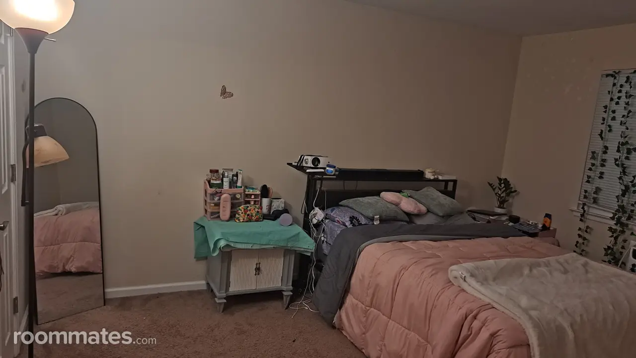 Profile photo 2 of 7