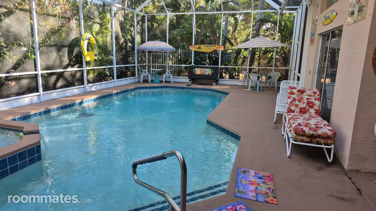 Profile photo 6 of 9