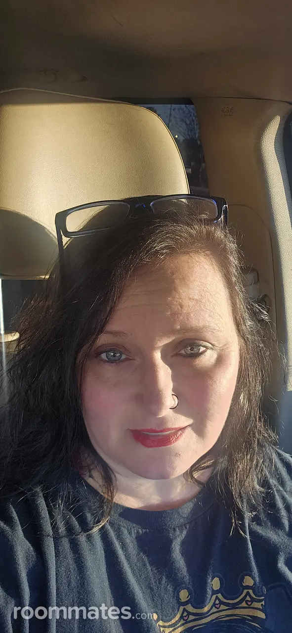 Profile photo 1 of 1