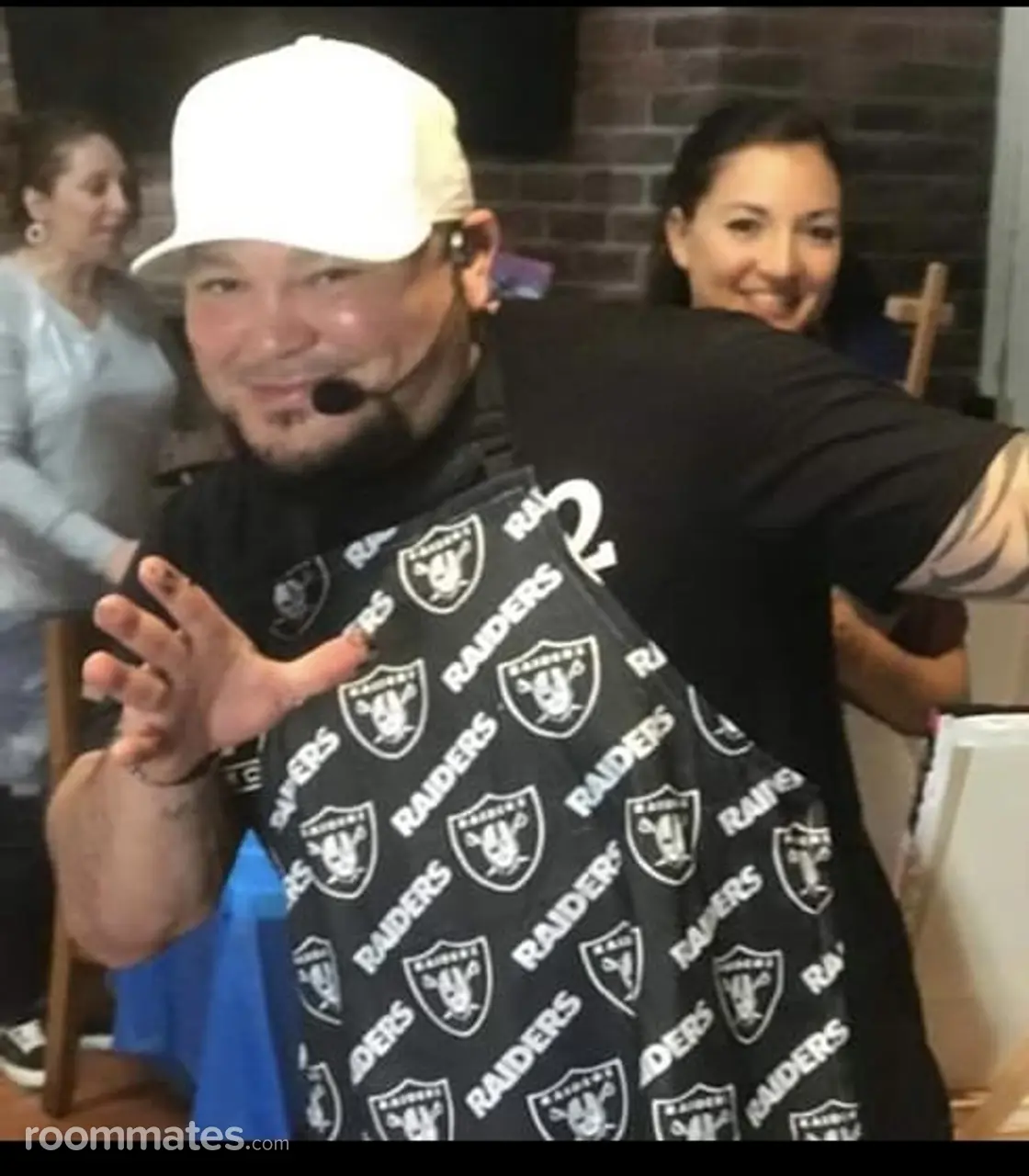 Profile photo 5 of 9