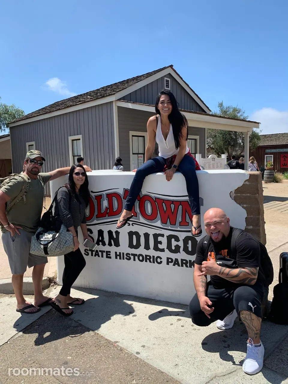 Profile photo 9 of 9