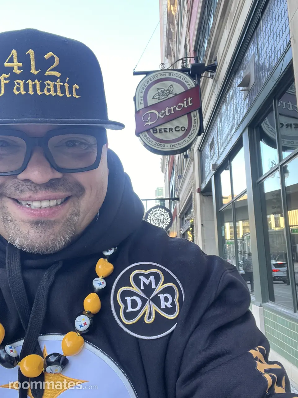 Profile photo 1 of 1