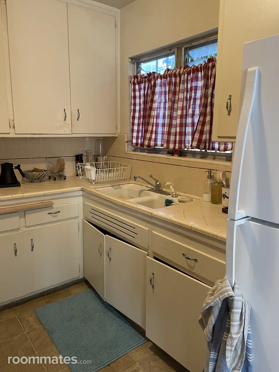 Profile photo 4 of 10