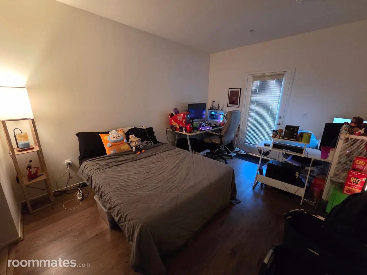 Profile photo 2 of 7