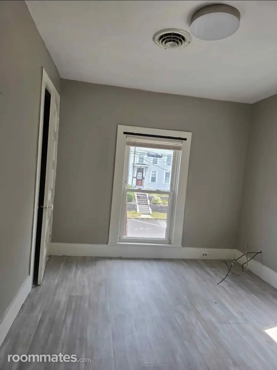 Profile photo 4 of 10