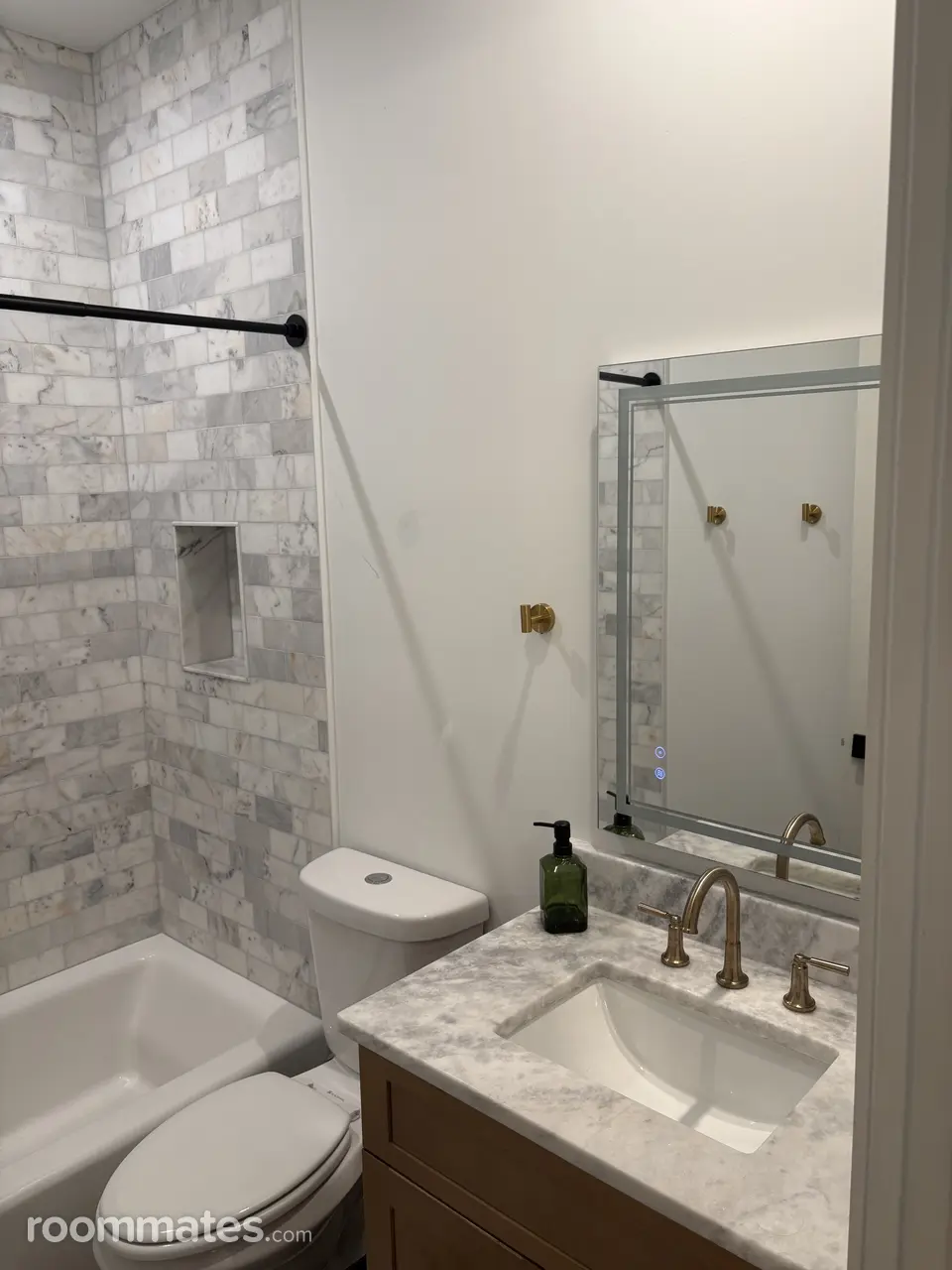 Profile photo 1 of 8