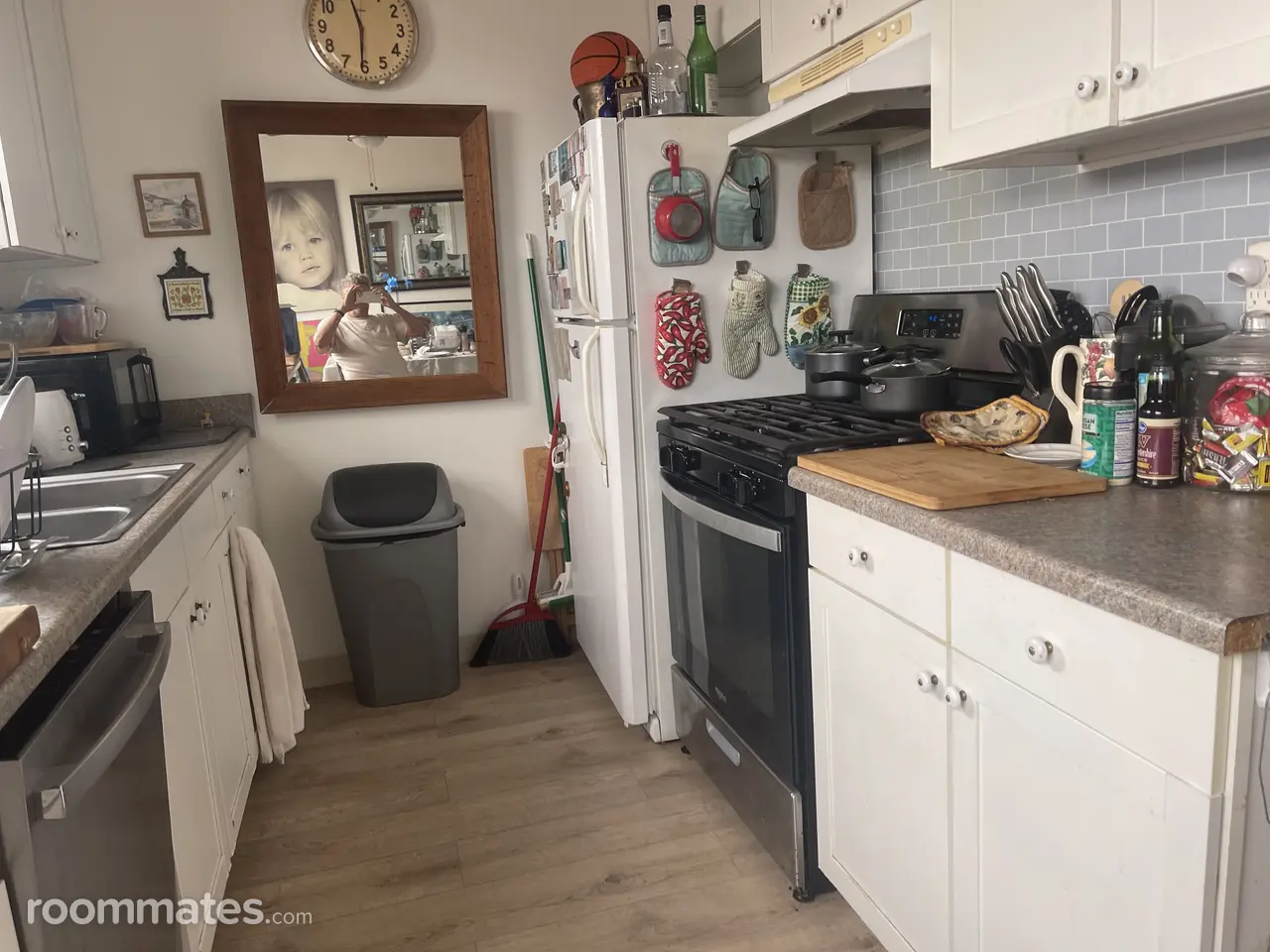 Profile photo 3 of 18