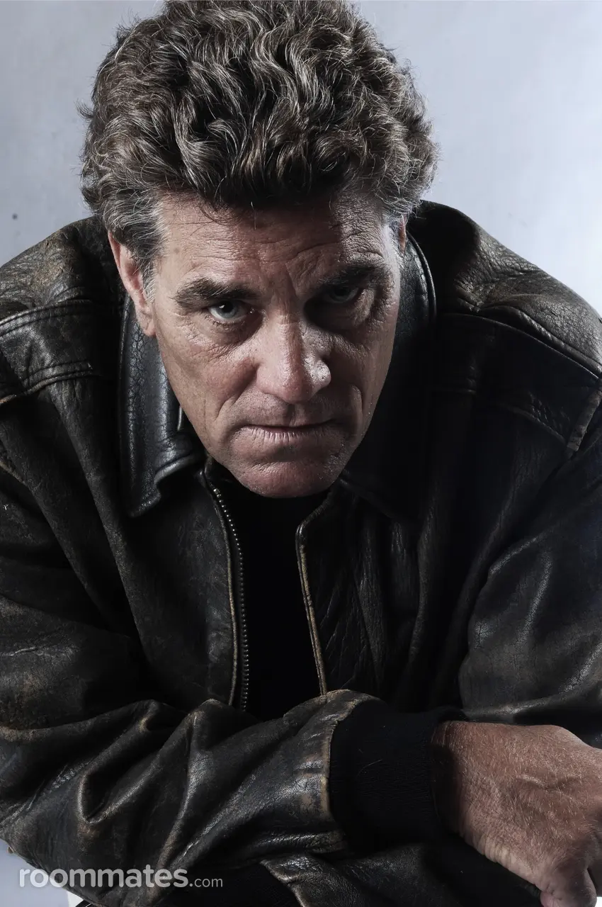 Profile photo 14 of 18