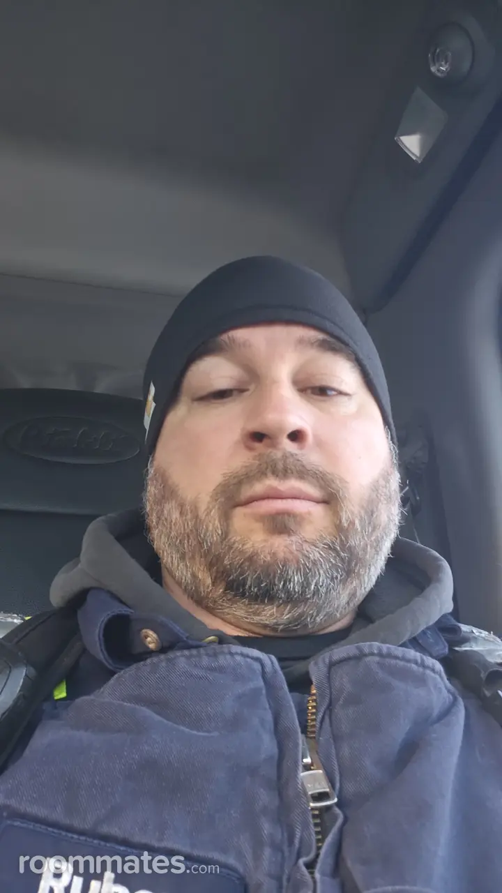 Profile photo 1 of 1