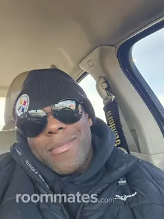 Roommate looking Kansas City, KS, $500