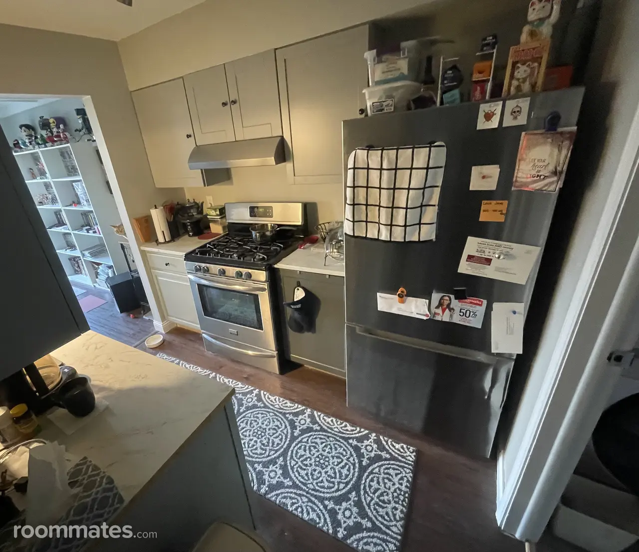 Profile photo 3 of 8