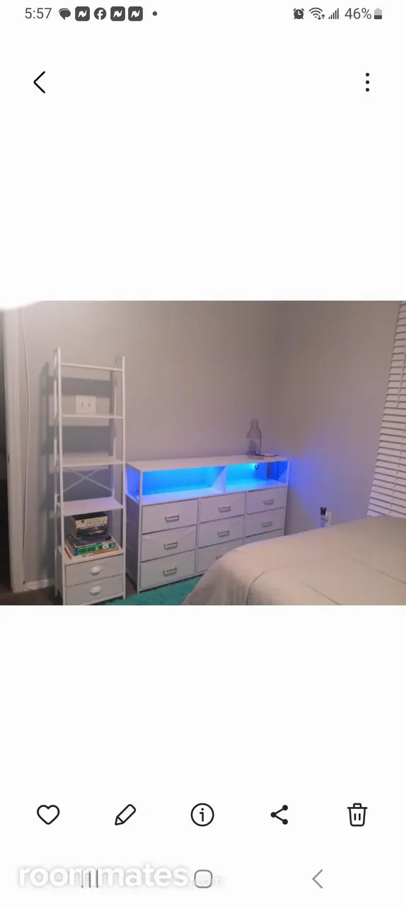 Profile photo 1 of 4