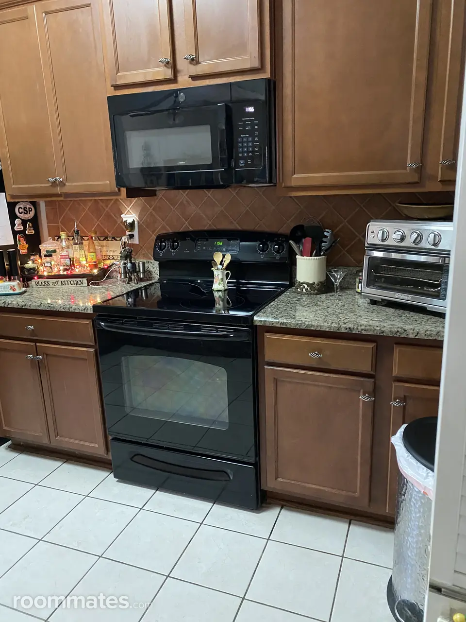 Profile photo 1 of 6