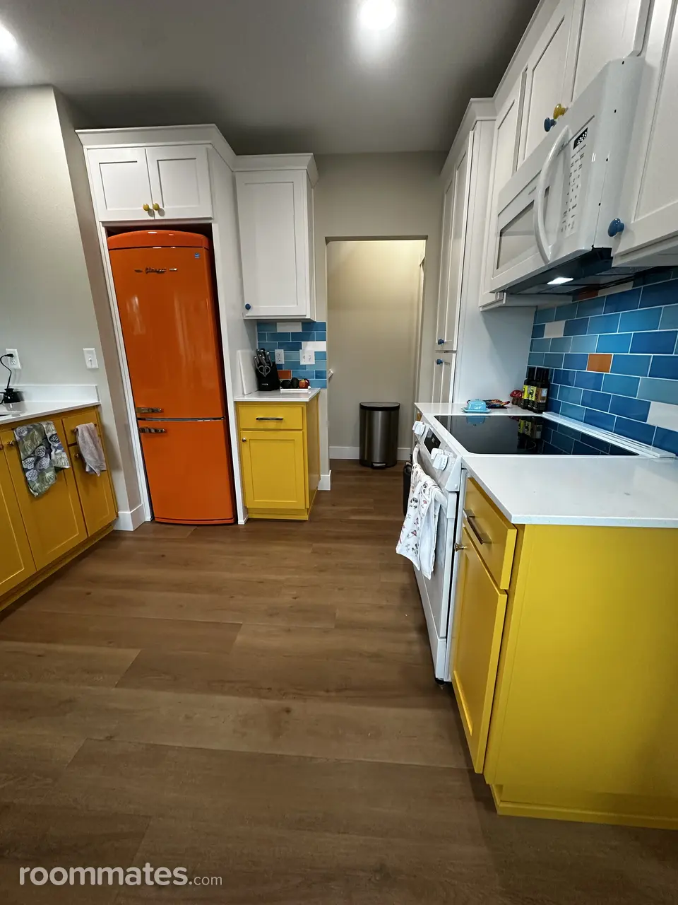 Profile photo 1 of 16