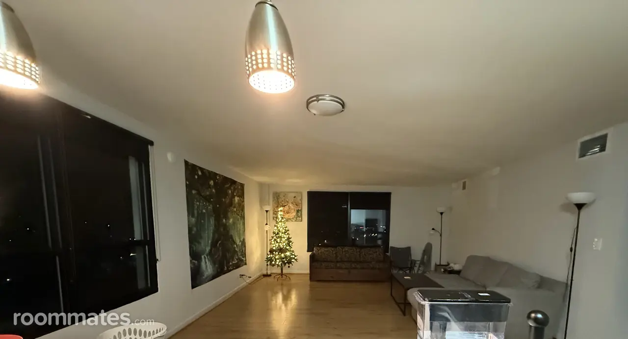 Profile photo 6 of 10